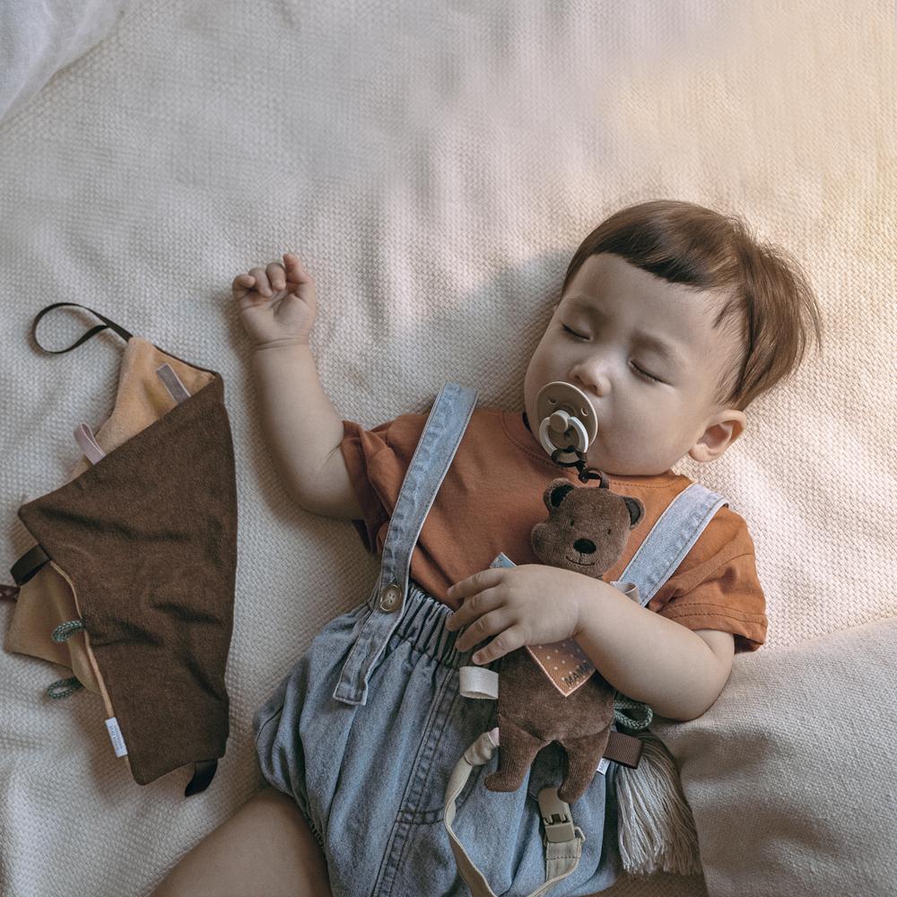 Portable mini sensory comfort "bear doll" - a gift box package (Beep)