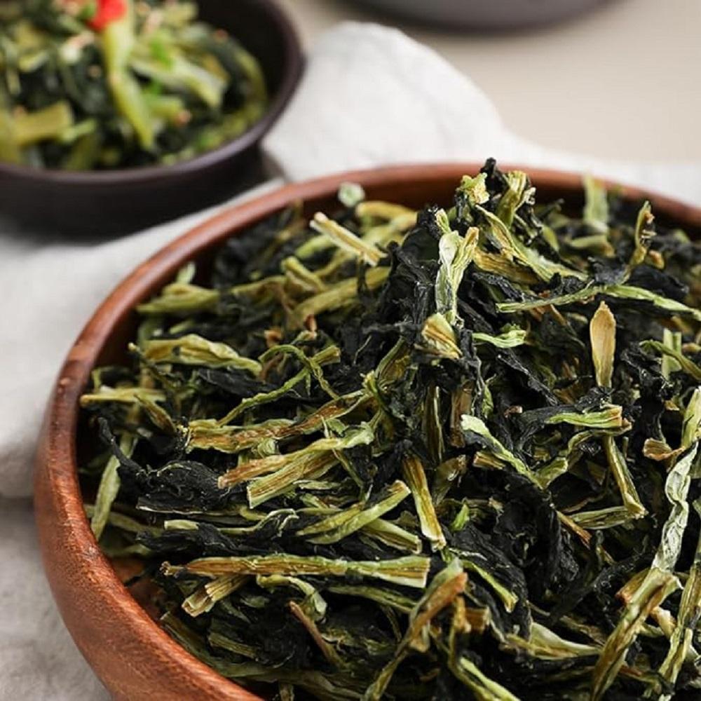 Pyeongchang Dried Easy Cook Radish Leaves 2.82oz. 간편시래기 Korean Dried Siraegi Namul, Dried Vegetables