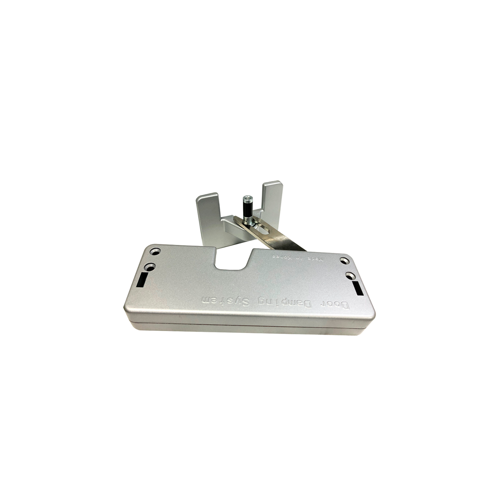 Damping door closer