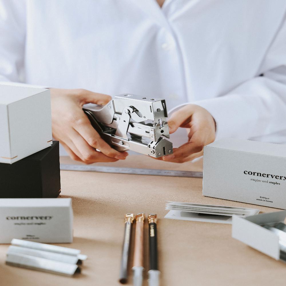 corenrvery stapler