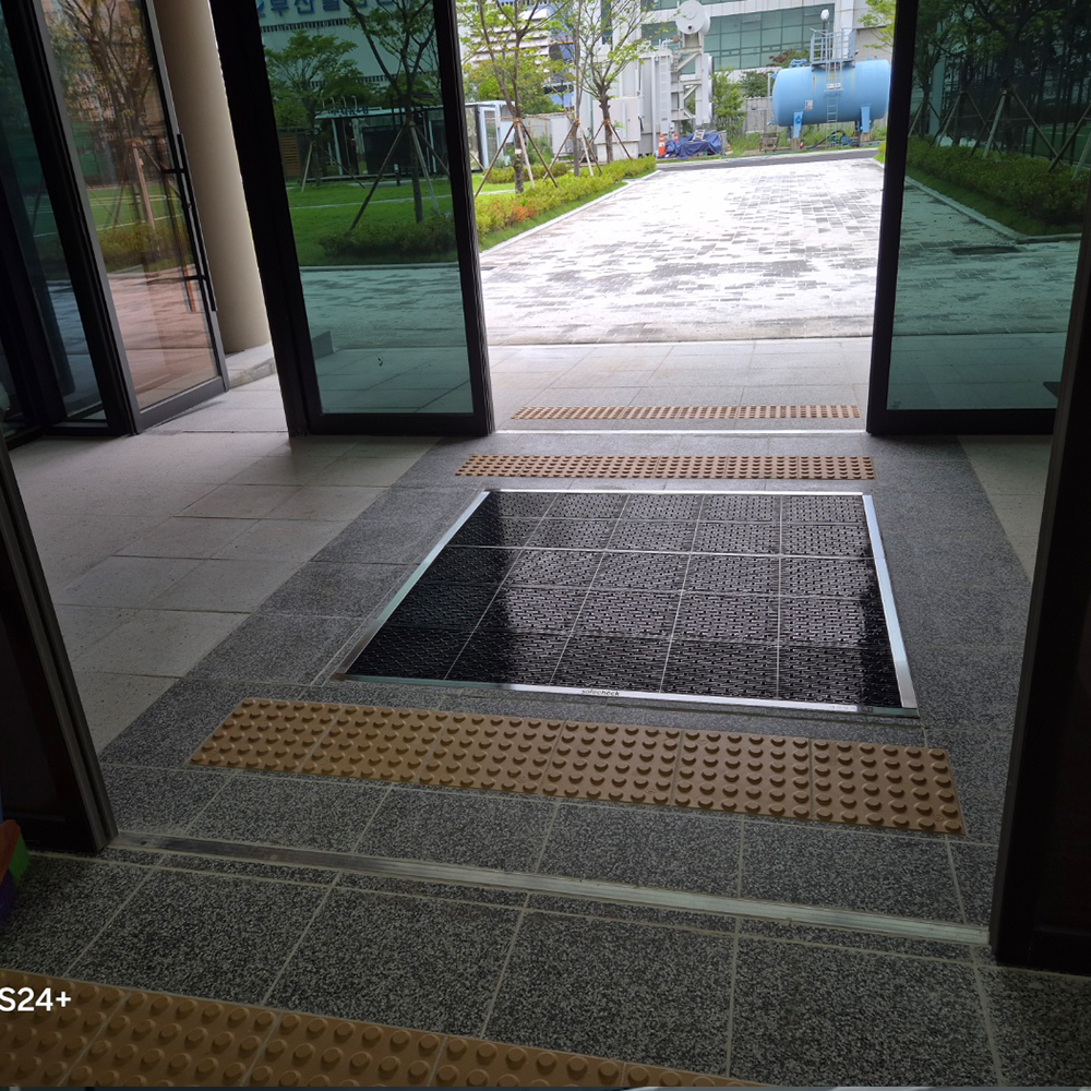 modular fine dust suction mat